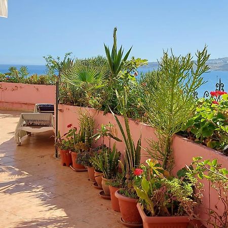 Appartement Bord De Mer Et Piscine En Option Tanger Exterior foto